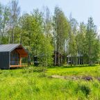 Коттедж (У озера с двумя спальнями 100м2), Загородный клуб Ромашка