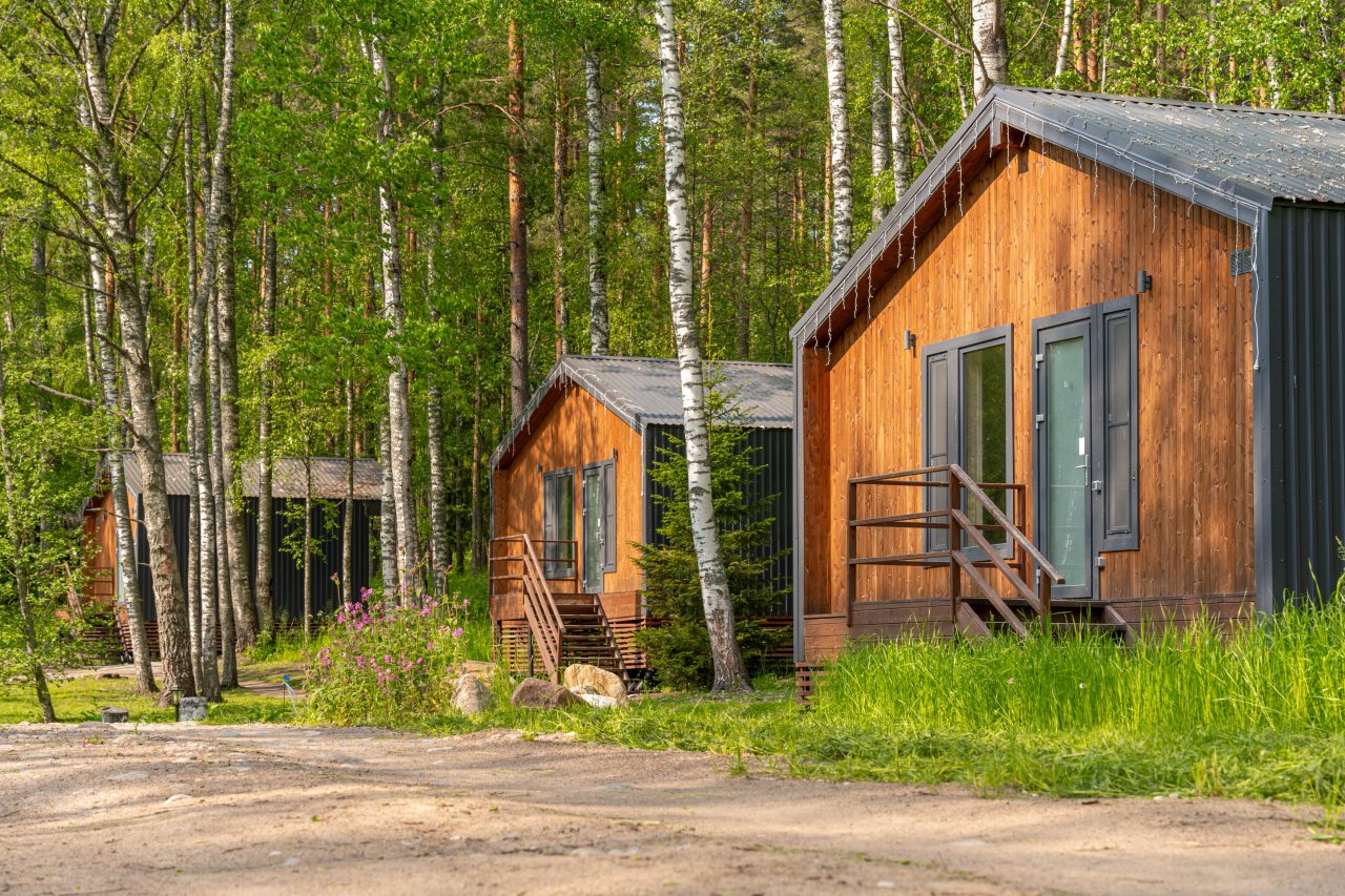 Дом (С видом на лес c 2-мя спальнями 54 м2), Загородный клуб Ромашка