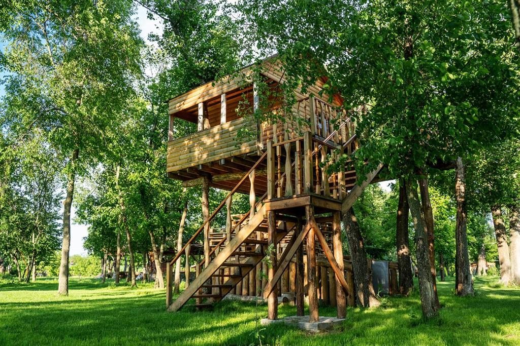 Номер (Бунгало) парк-отеля Эко-Парк Излучина, Самбуров