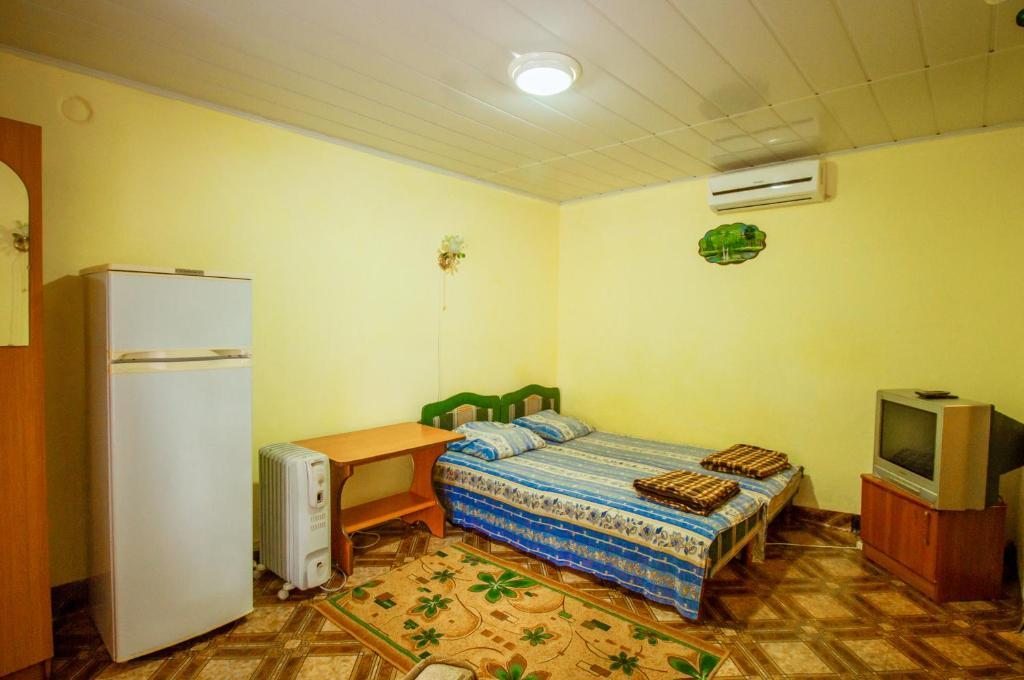 Двухместный (Улучшенный двухместный номер с 1 кроватью или 2 отдельными кроватями) гостевого дома Мирия, Голубицкая