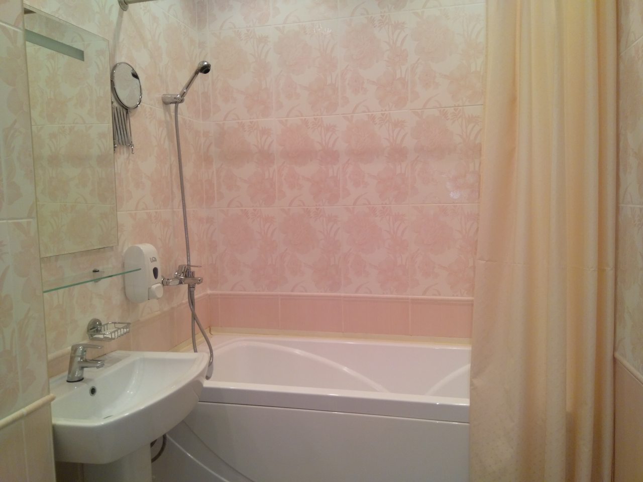 Двухместный (Джуниор сюит 1 корпус), Санаторий Дубки