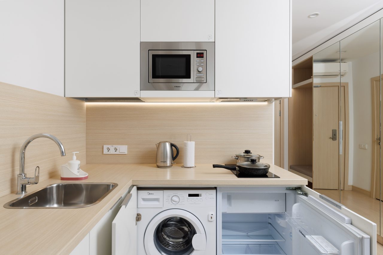 Апартаменты (Стандарт с двумя односпальными кроватями - вид на город -), Апарт-отель YES Botanica