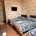 Шестиместный (Стандартный семейный номер), Guest House Uyut