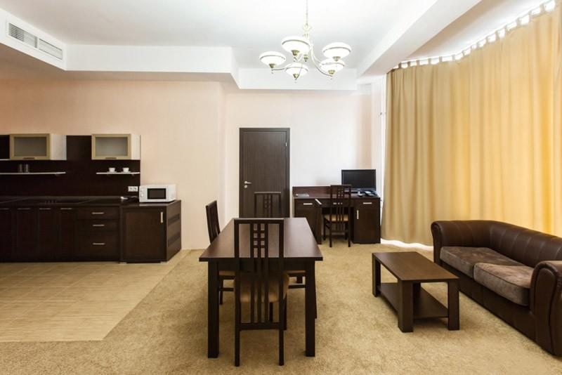 Апартаменты (3-комнатные) гостиницы Креатово, Жуковский