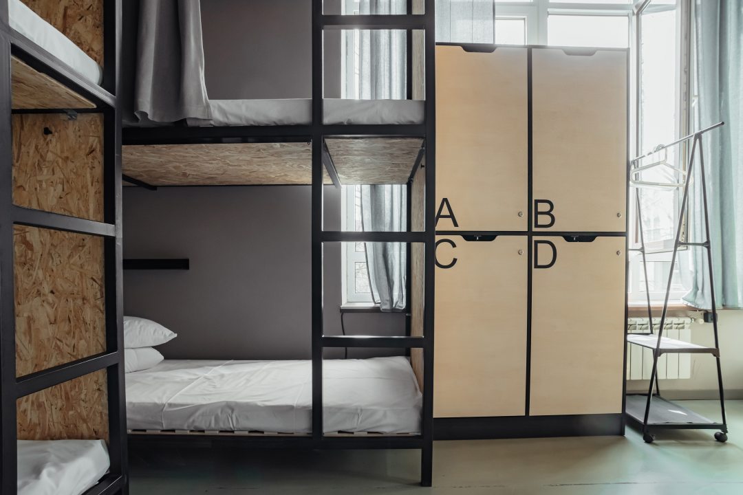 Шестиместный Женский (Спальное место на двухъярусной кровати в общем номере для женщин) хостела Rock Hostel, Владикавказ