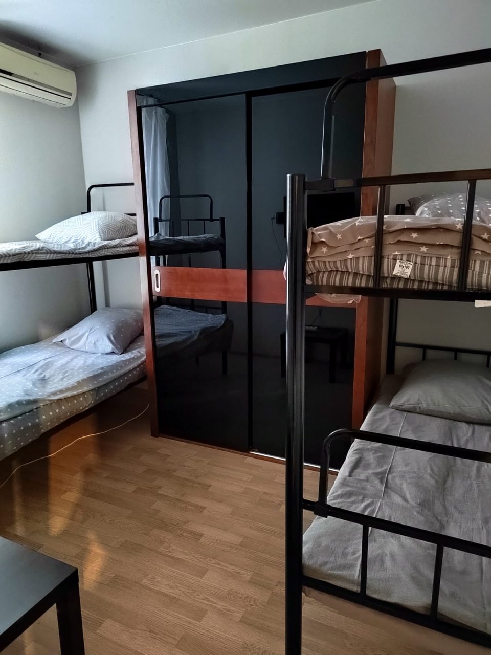 Трёхместный и более (Стандарт 4-х местный с раздельными кроватями.), Гостевой дом Космос