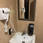 Трёхместный и более (Стандарт 4-х местный с раздельными кроватями.), Гостевой дом Космос