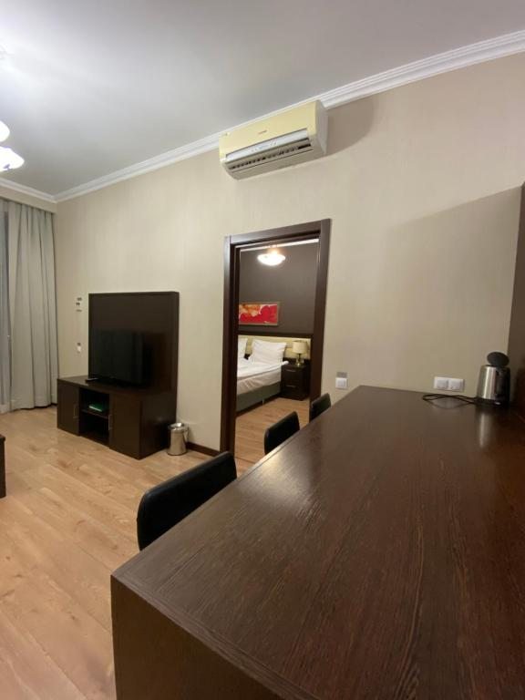 Апартаменты (Апартаменты с 2 спальнями) апарт-отеля Красная Поляна Парадайз 540, Эсто-Садок