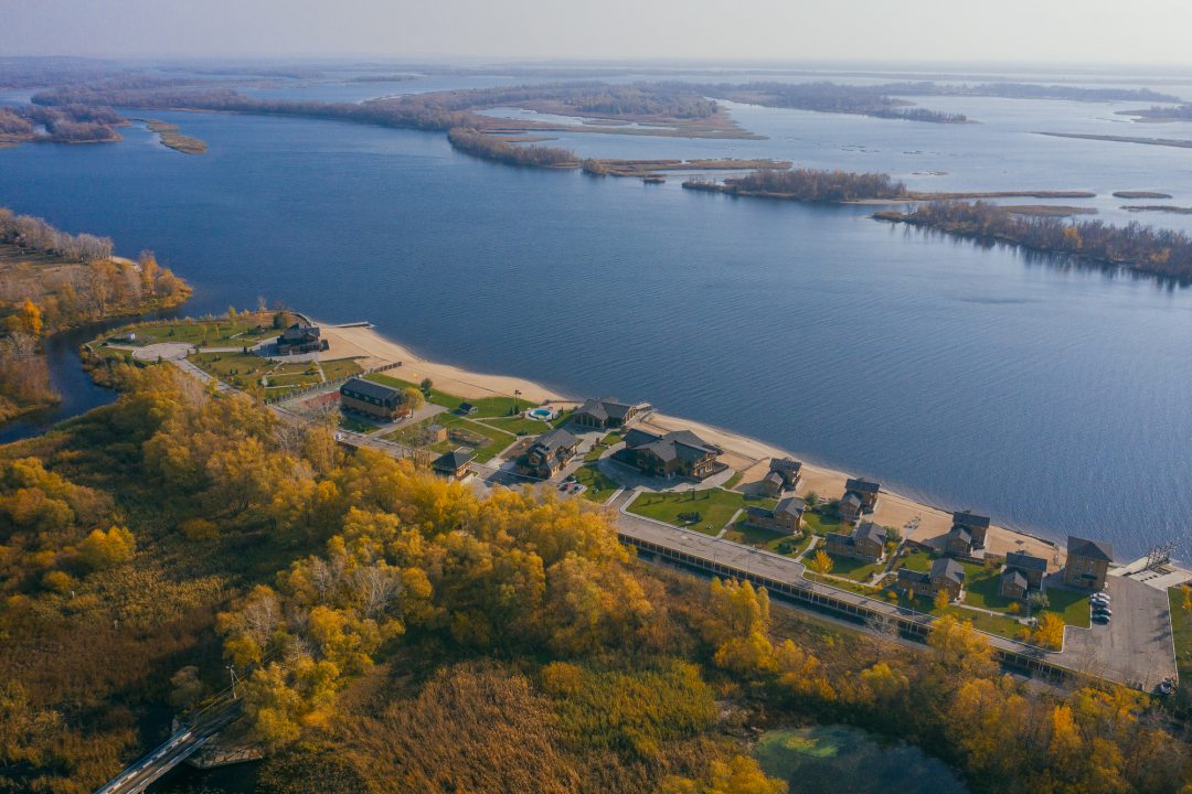 Саратовская отдых. Чардым. Ветерок турбаза Саратов Чардым. Резиденция Тантал Чардым. Чардым Ростовская область.