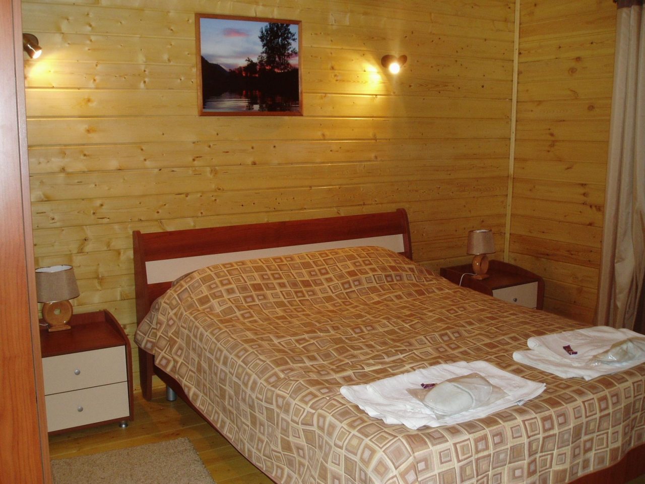 Бунгало (Апартаменты), Усадьба Еловое