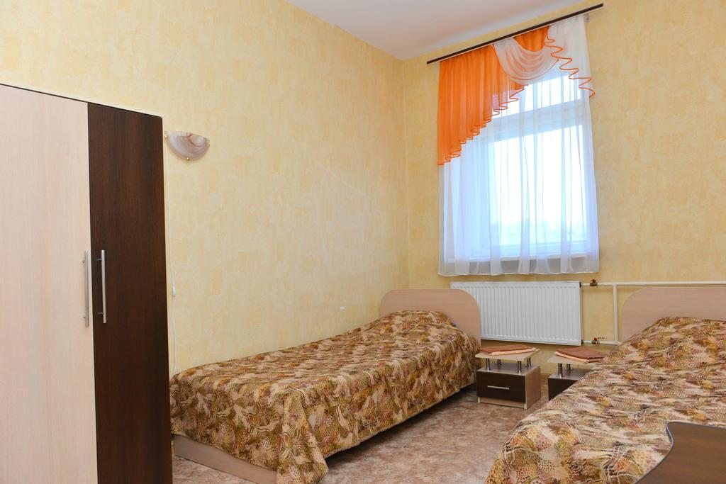 Двухместный (Двухместный номер эконом-класса с 2 отдельными кроватями) отеля Вега, Соликамск