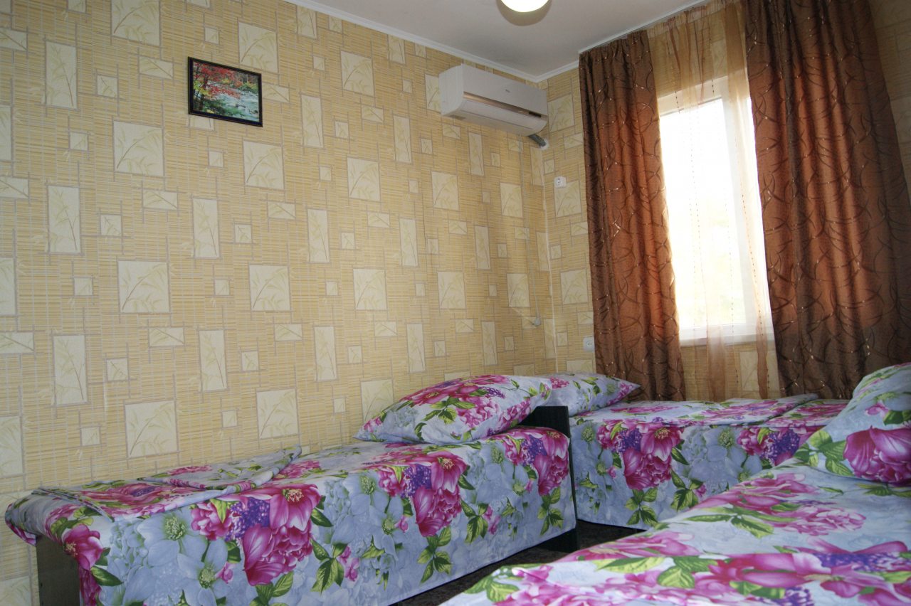 Трехместный (Стандарт), Гостиница На море