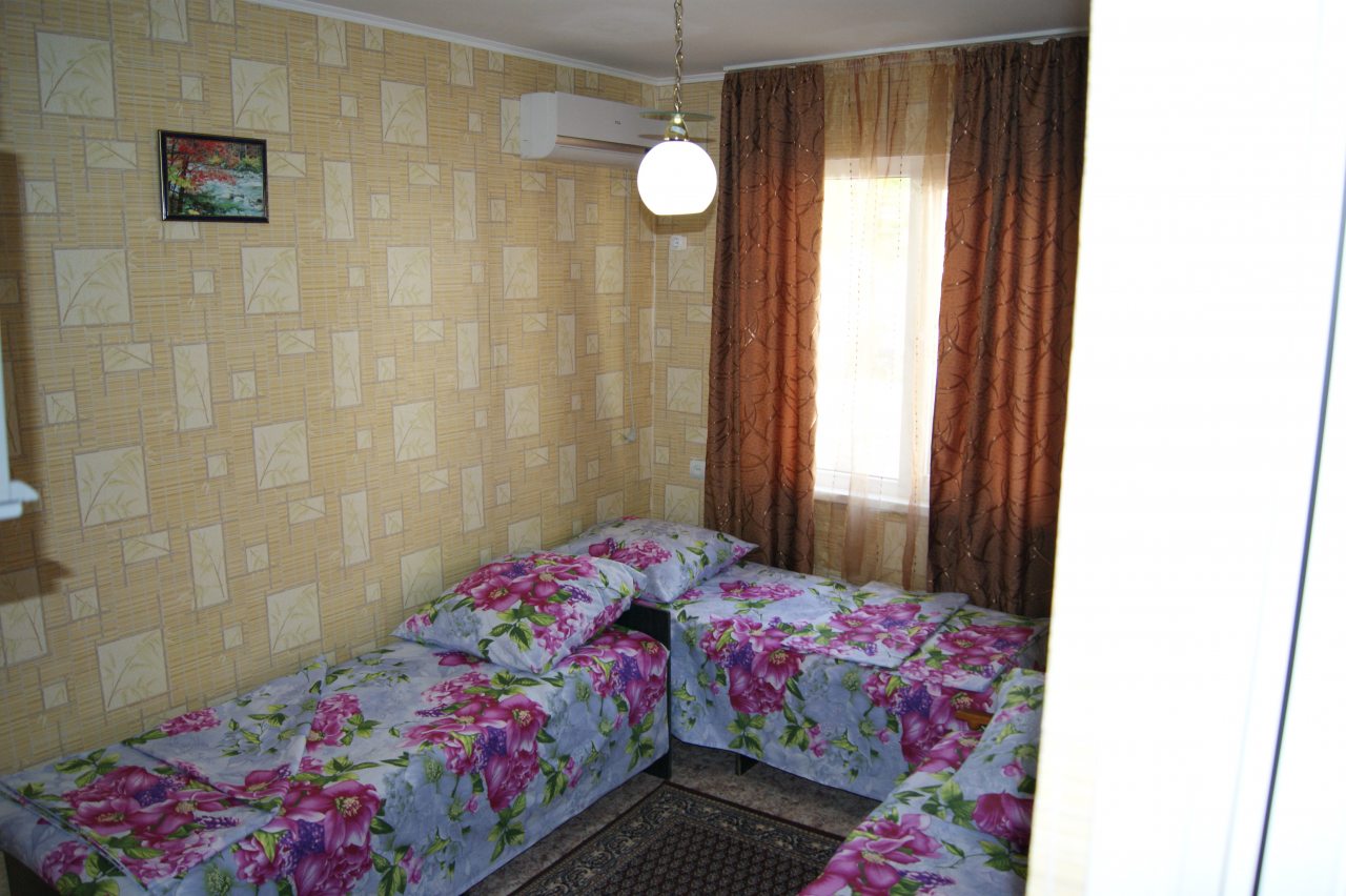 Трехместный (Стандарт), Гостиница На море
