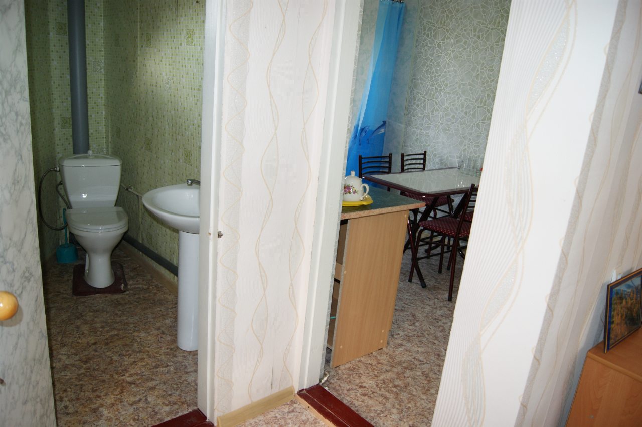 Семейный (Пятиместный с кухней), Гостиница На море