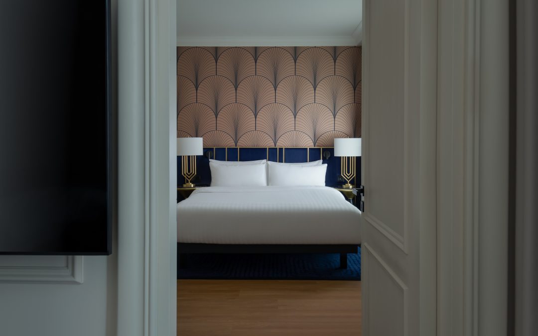 Сьюит (Более просторный люкс с 1 спальней и видом на город), Отель Марриотт Империал Плаза Москва