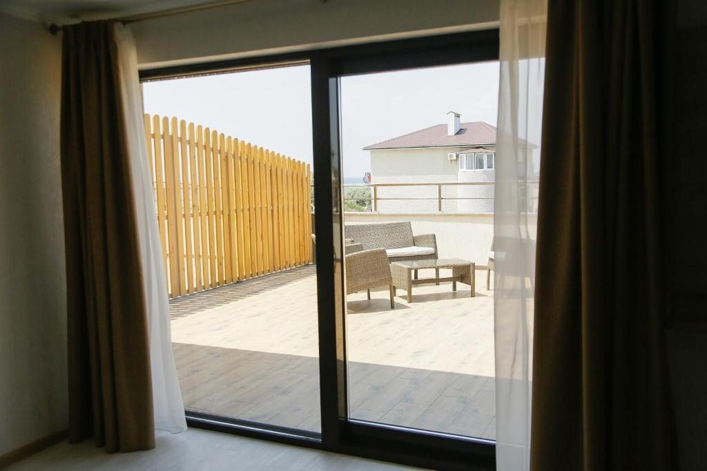 Студио (Джуниор Сьют Экзекутив  с террасой), Эмеральдика Family Beach Hotel All Inclusive