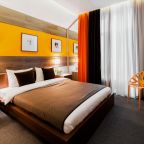 Двухместный (Стандартный двухместный номер с 1 кроватью и балконом), Мини-отель Аэроклуб Алпина Авиа