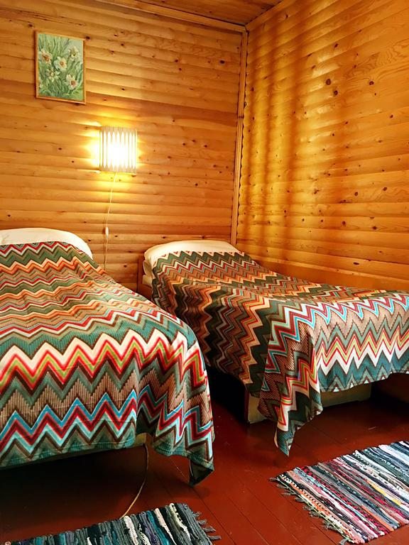Номер (Односпальная кровать в общем номере для мужчин и женщин) базы отдыха Зайкина дача, Кончезеро