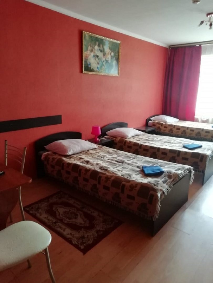 Трехместный (Кровать в 3-местном мужском номере) гостиницы Добрые Соседи, Одинцово