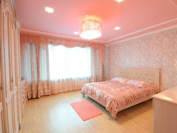 Отель Пилот