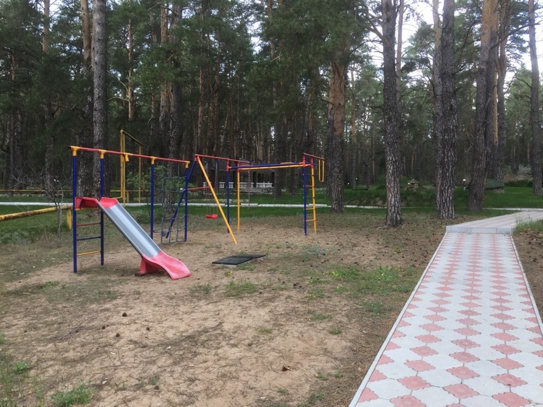 Детская площадка, Гостиничный комплекс Славянская деревня