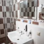 Люкс (С балконом 3х местный), Гостевой дом Акрополь