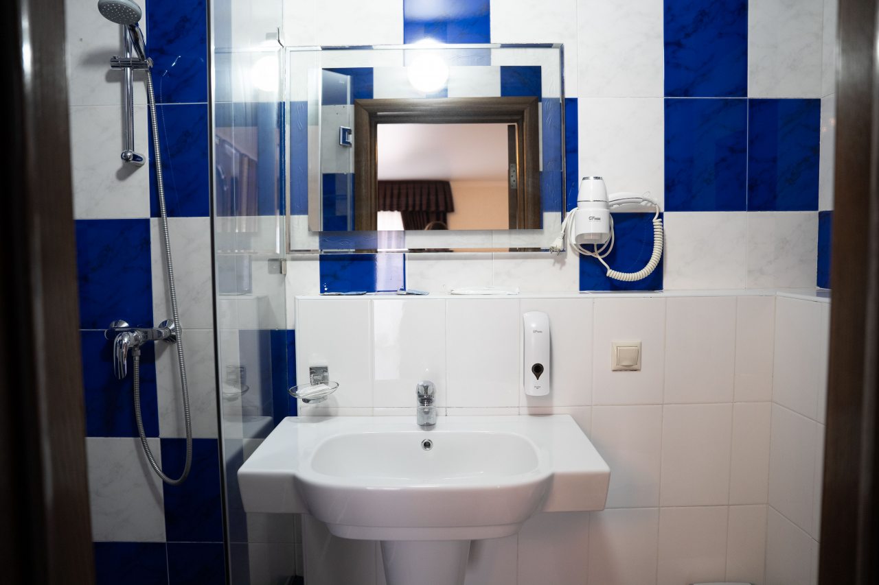 Люкс (С балконом 5 местный), Гостевой дом Акрополь