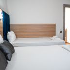 Номер (Двух комнатный с балконом), Гостевой дом Акрополь