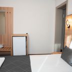 Номер (Двух комнатный с балконом), Гостевой дом Акрополь