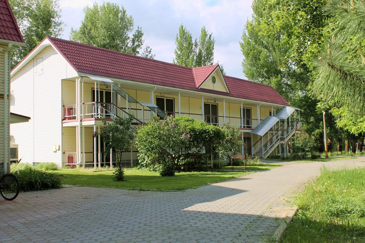 Двухместный (Стандартный с 1 кроватью или 2 отдельными кроватями), База отдыха Пересвет