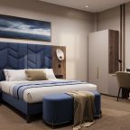 Семейный (Улучшенный, 2-х комнатный, вид на горы), Отель Морской Клуб