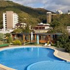 Бассейн с видом, Отель Морской Клуб