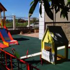 Детская площадка на улице, Отель River Star