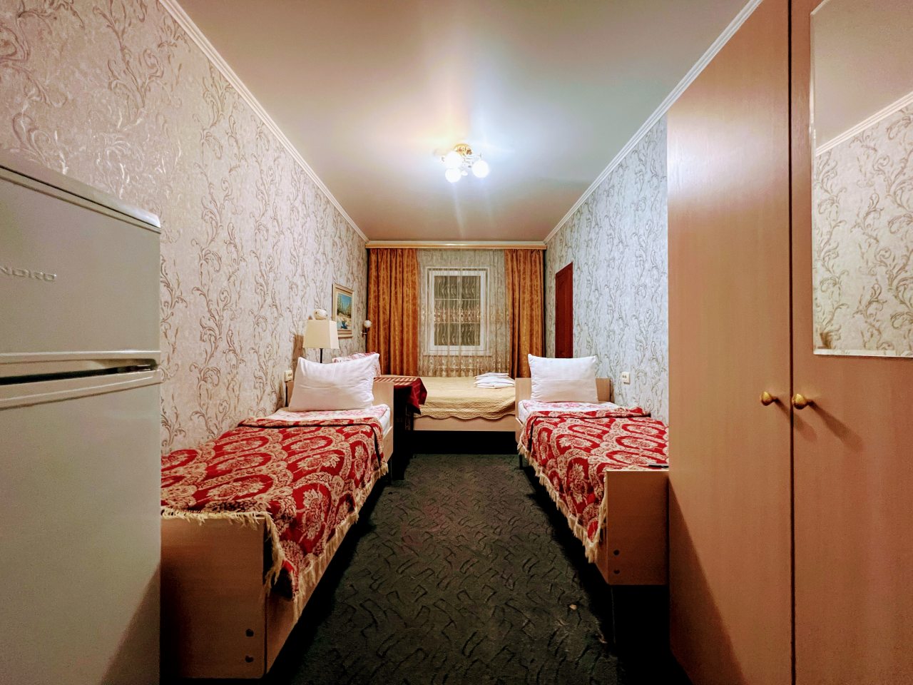 Четырехместный (Стандарт до 4-х гостей) гостиницы Terminal Hotel, Лапшинка