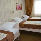 трехместный номер со всеми удобствами