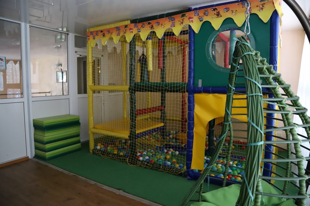 СВЕТОФОРЧИК детская игровая комната