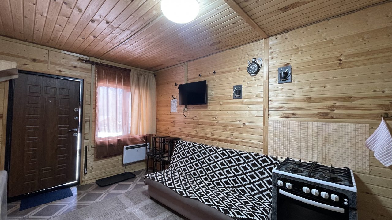 Дом (Двухкомнатный), База отдыха Барбарис