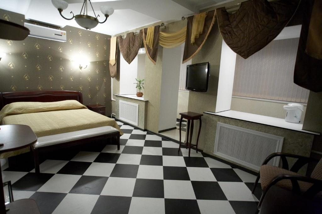 Двухместный (Двухместный номер с 1 кроватью и балконом, вид на море) отеля Аквилон, Владивосток