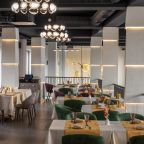 ПИХТА RESTAURANT & BAR, Mairi Park Hotel