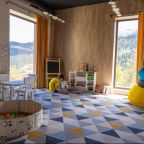 Детская площадка, Mairi Park Hotel