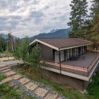 Вилла Mairi Suite с двумя спальнями и террасой