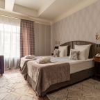 Трехместный (Делюкс улучшенный), Maria Hotel St. Petersburg