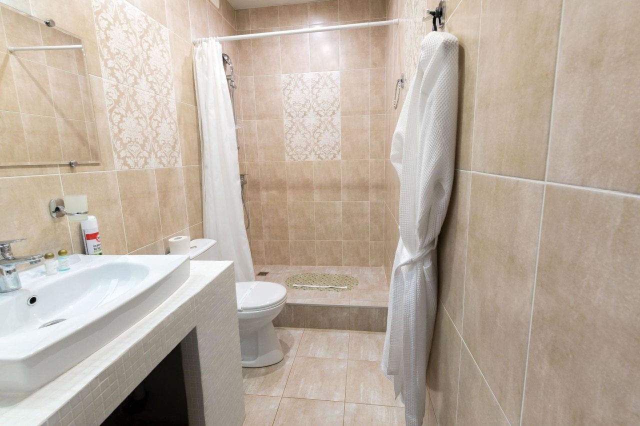Номер (Стандарт видовой с одной большой кроватью), Отель Green Force