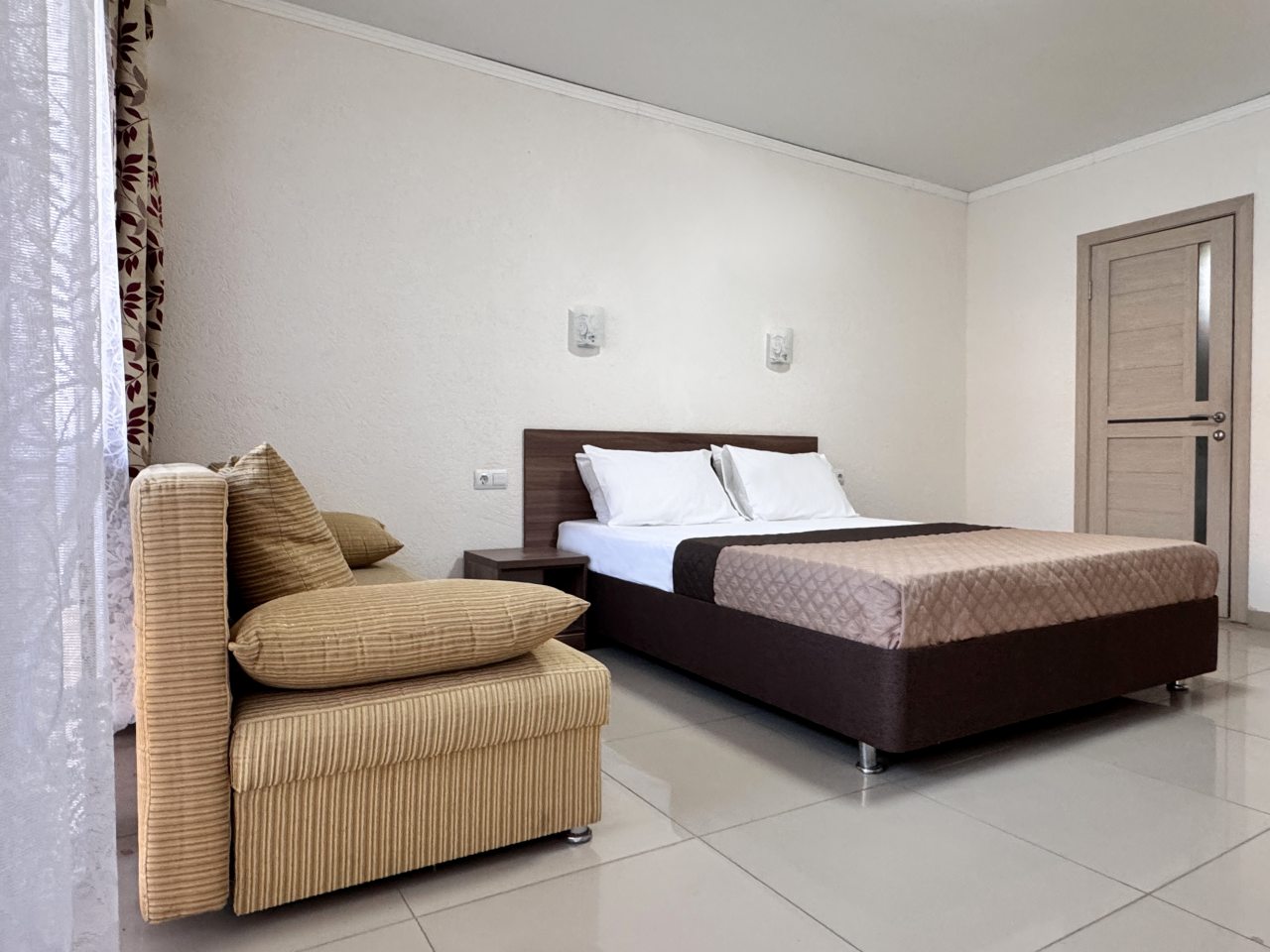 4-х местный комфорт с зоной отдыха