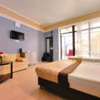 Пятиместный комфорт с общей террасой