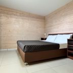 Трехместный (Эко с отдельным входом и зоной отдыха (отделка деревом)), Пансионат Уральские Самоцветы