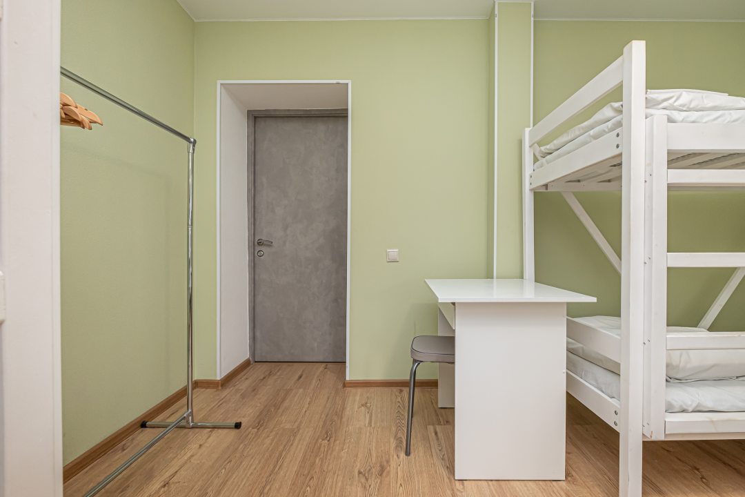 Двухместный (Место в двухместном номере с общим сан узлом (М)) хостела Vavilov, Москва