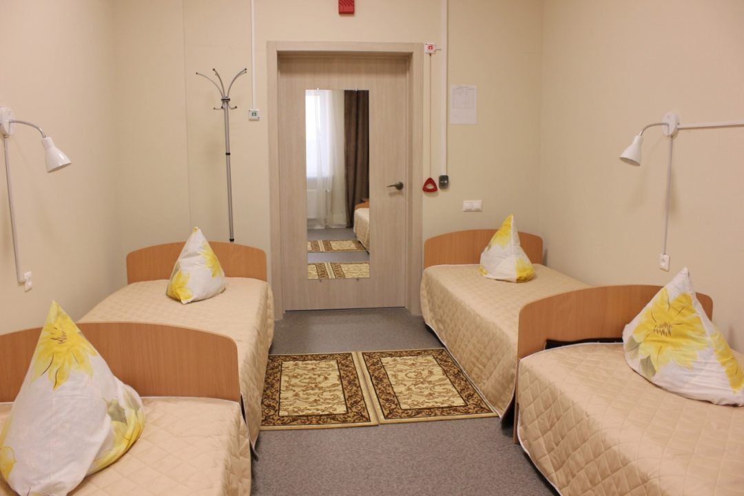 Четырехместный (Кровать в общем 4-местном номере для мужчин и женщин) гостиницы Стадион Машиностроитель, Псков