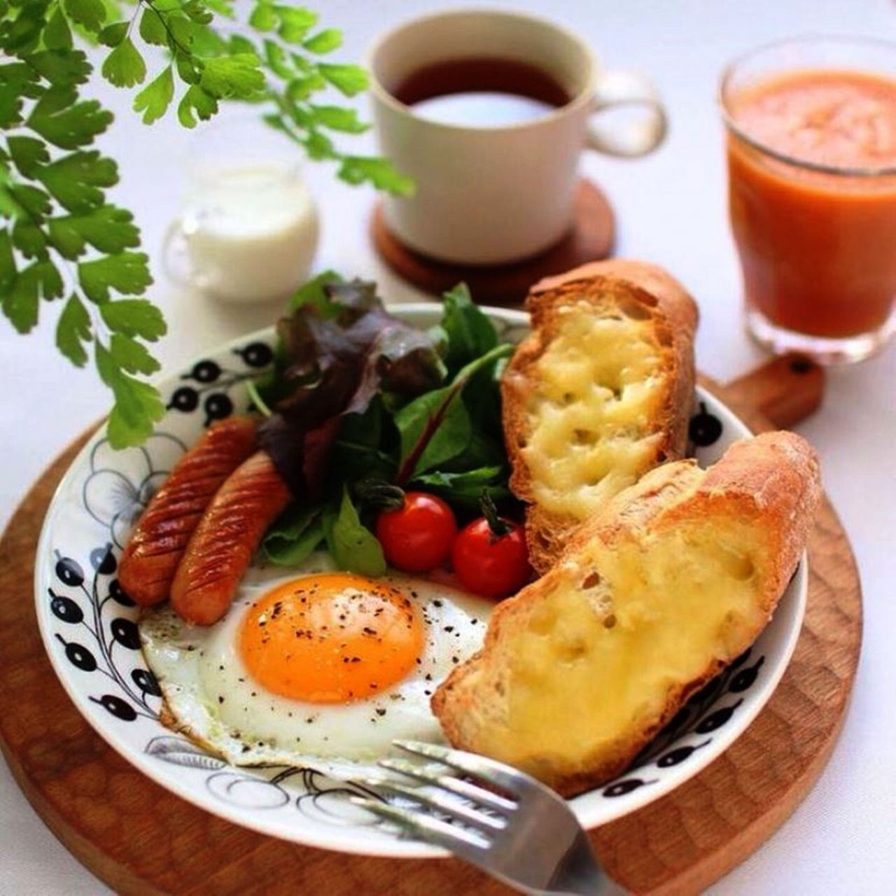 Что можно поесть утром. Вкусный завтрак. Завтрак картинки. Утренний завтрак. Красивый завтрак.