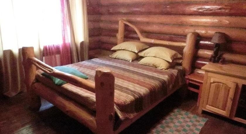 Трёхместный и более (4-местный семейный) гостевого дома Река времени, Суздаль